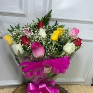 Buquê de 12 Rosas Coloridas