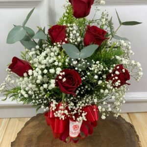 Arranjo Clássico - 6 Rosas Vermelhas