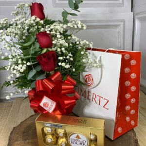 Kit Sacola - Arranjo 3 Rosas Vermelhas e Ferrero Rocher 8 Unidades