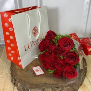 Buquê Na Sacola - 15 Rosas Vermelhas