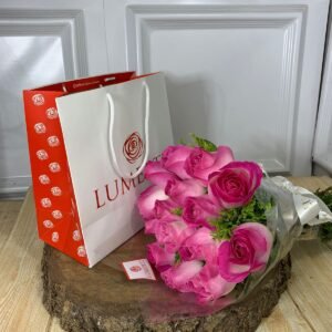 Buquê Na Sacola - 15 Rosas Cor-De-Rosa
