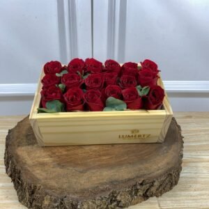 Box Madeira - 18 Rosas Vermelhas