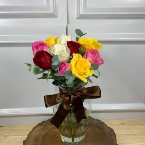 Vidro - Arranjo Alto de 10 Rosas Coloridas