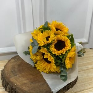 Alternative view of Buquê de 12 Girassóis Minimalista