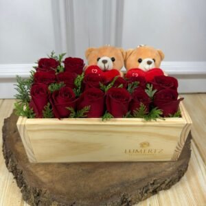 Alternative view of Box Madeira Dupla Amorosa - 14 Rosas Vermelhas Com Dois Ursinhos