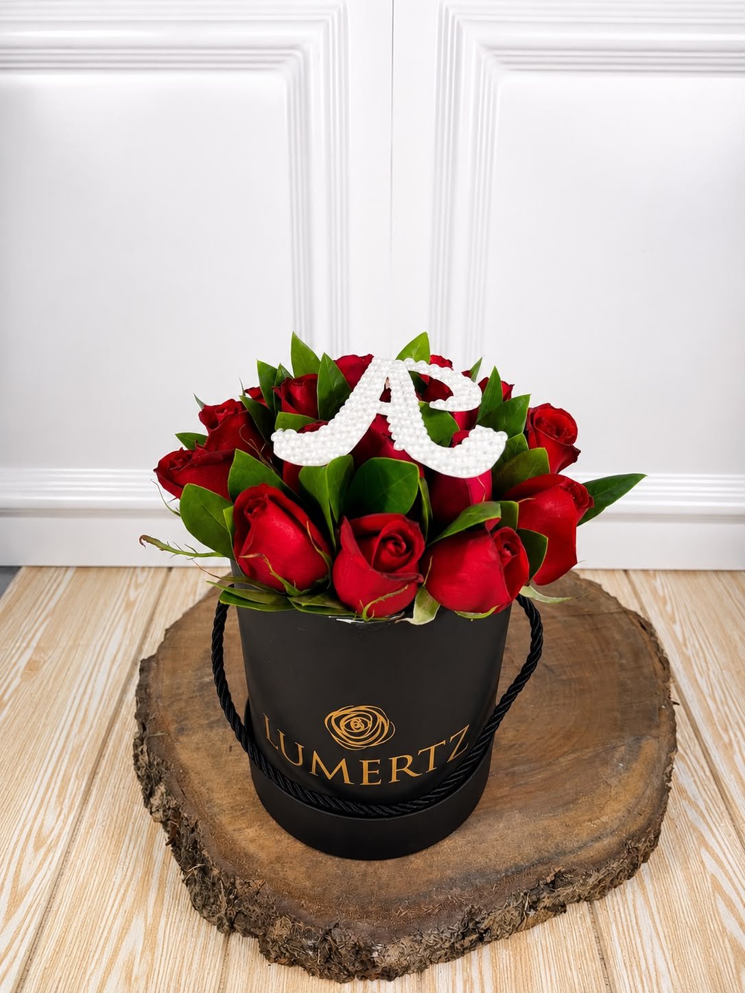 Box de 18 Rosas Vermelhas - Com Letra Inicial (Escolha a Letra)